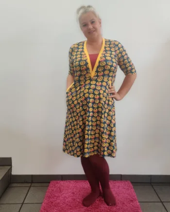 Blå Plus Size Kjole Ama Smiley - Amamiko Jeans