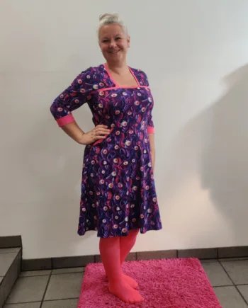 Lilla Plus Size Kjole Genkei Purple Monster - Amamiko Jeans