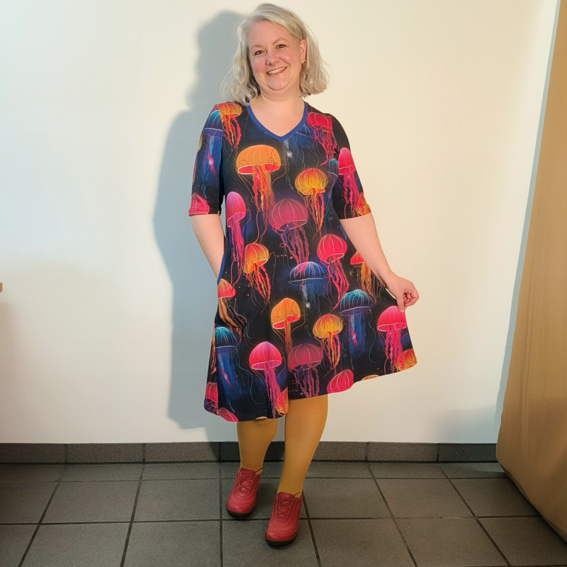 Sort Tulla Kjole Jellyfish - Amamiko Jeans