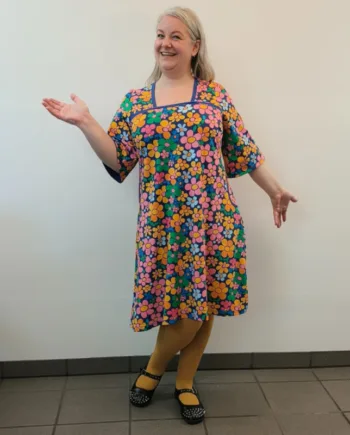 Grøn Plus Size Kjole Tokyo Retro Flower - Amamiko Jeans