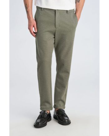 Grøn Lindbergh Slim Fit Superflex Cropped Strikkede Performance Bukser Army Meleret Mid Army Mix Til Herre - Lindbergh Jeans  - 5715778022448