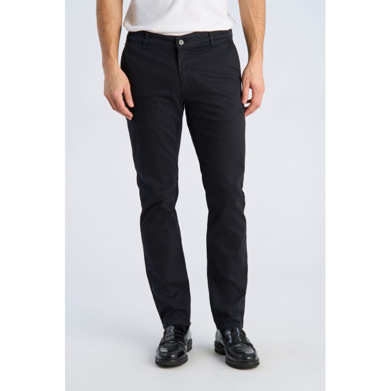 Sort Lindbergh Tapered Fit Superflex Chinos Til Herre - Lindbergh Jeans - 5715651084549